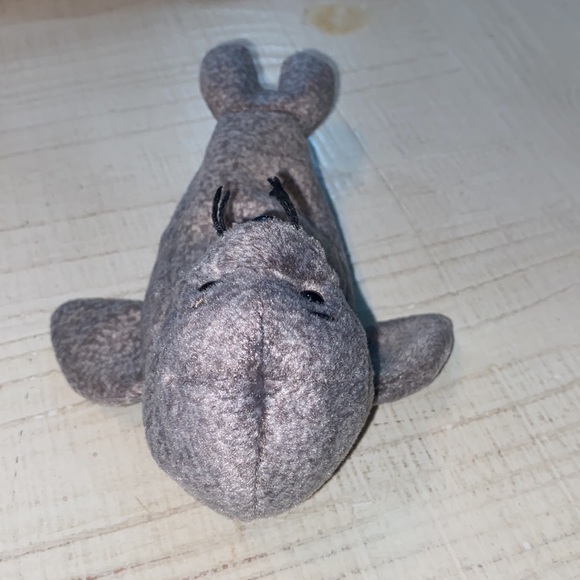 Ty Beanie Babies: Slippery the Seal , missing ear tag. Tush tag worn. - Picture 3 of 7